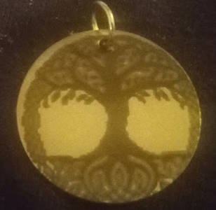 Celtic Pendants (25 mm silvertone)