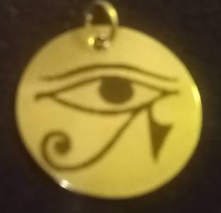 Egyptian Pendants  (25 mm silvertone)